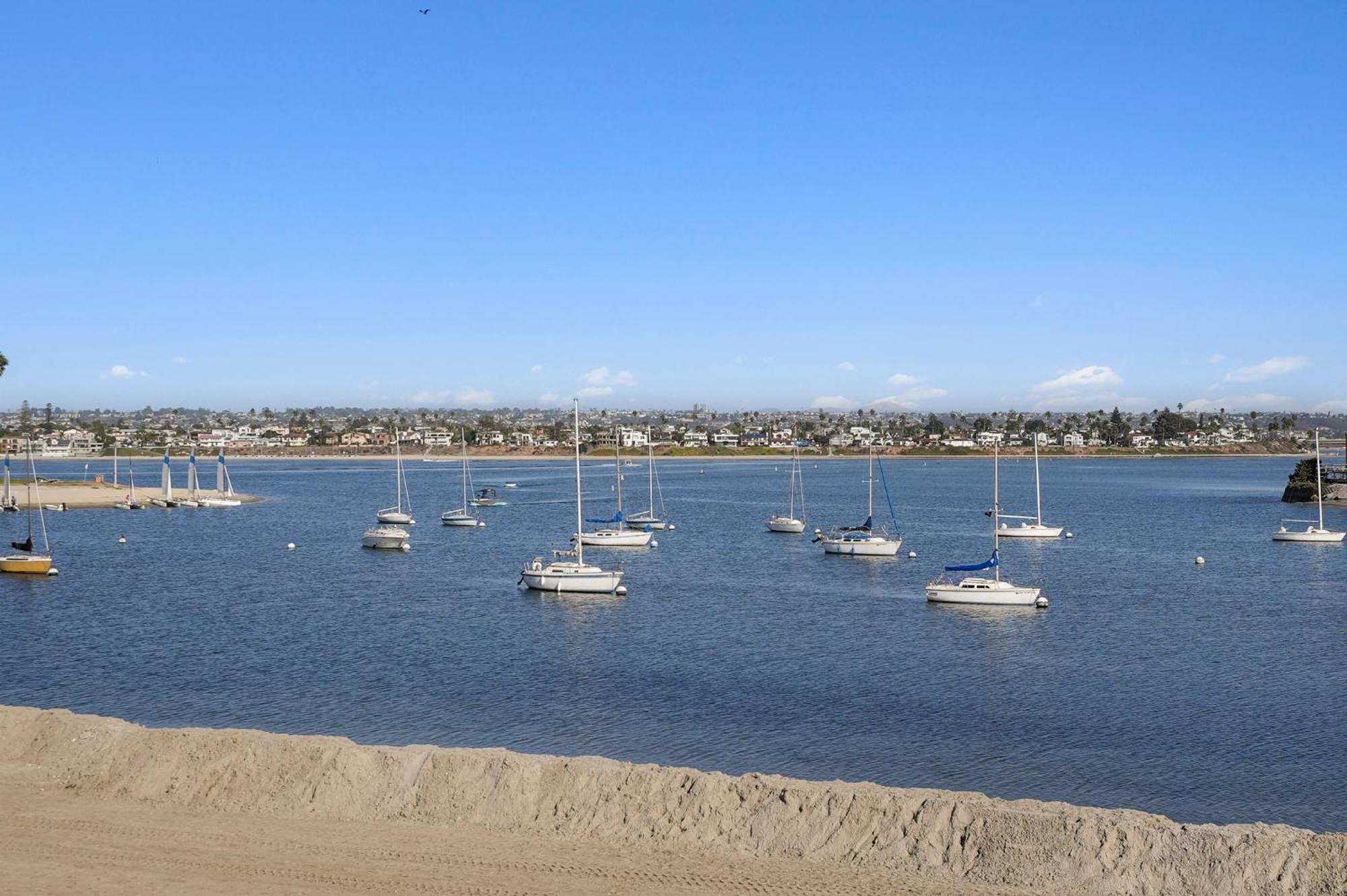 Stunning Bayfront Condo With Gorgeous Views, Garage, Massive Roof Deck & Ac - Dogs Welcome! San Diego Exterior photo